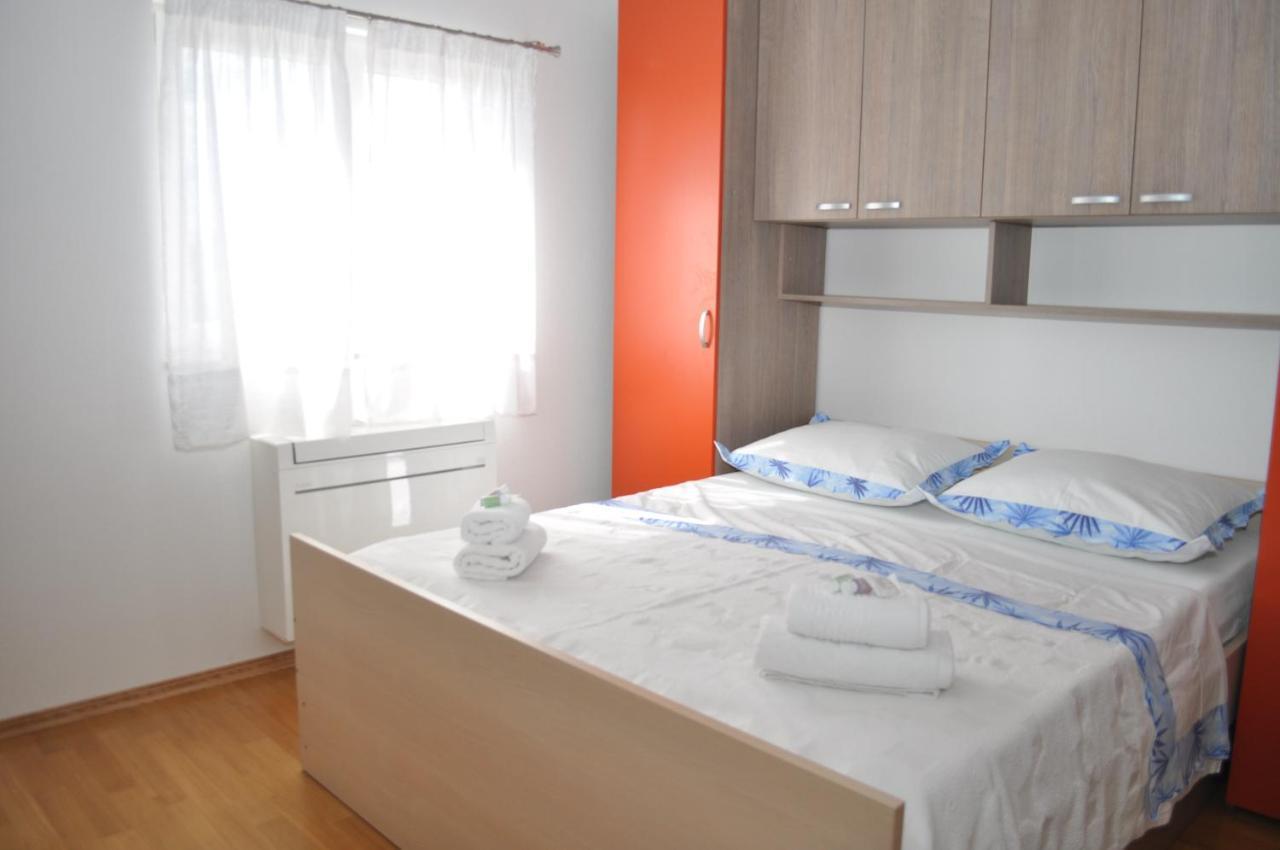 Apartment Dragana Макарска Экстерьер фото