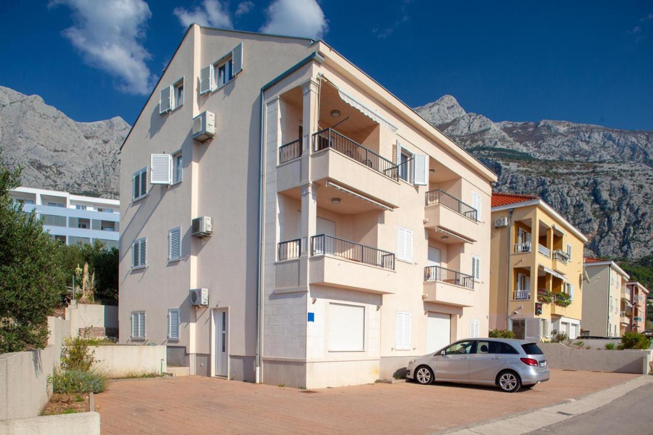 Apartment Dragana Макарска Экстерьер фото